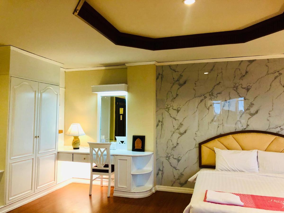 Hermitage Hotel Korat-Sha Nakhonratchasima Eksteriør bilde