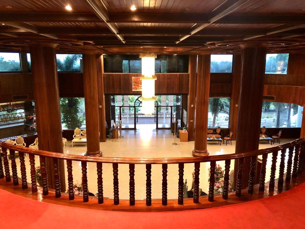 Hermitage Hotel Korat-Sha Nakhonratchasima Eksteriør bilde