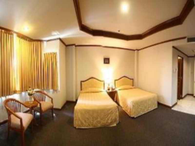 Hermitage Hotel Korat-Sha Nakhonratchasima Eksteriør bilde