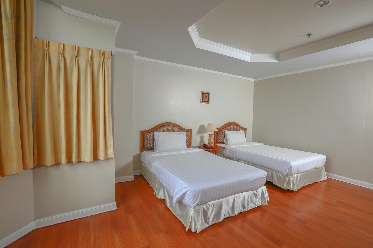 Hermitage Hotel Korat-Sha Nakhonratchasima Eksteriør bilde